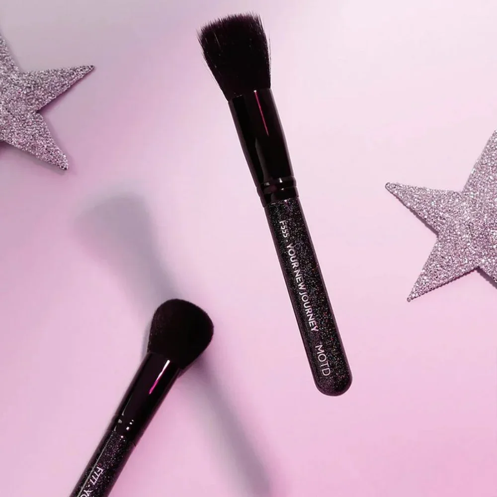MOTD COSMETICS (2 Pc) Manifest Face Brush‎ Set (BRAND NEW IN PACKAGE!!!)
